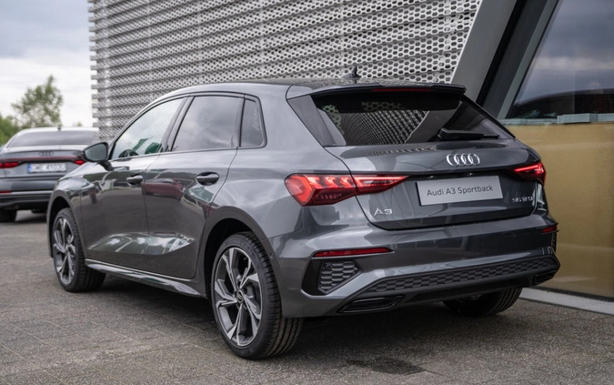 Audi A3 cena 148773 przebieg: 5, rok produkcji 2024 z Śrem małe 379